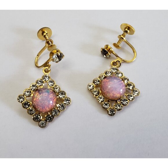 1 Pair Dangle Screw Back Earrings 1.25 in Glass Pink Cabochon Rhinestones VTG - Picture 2 of 4